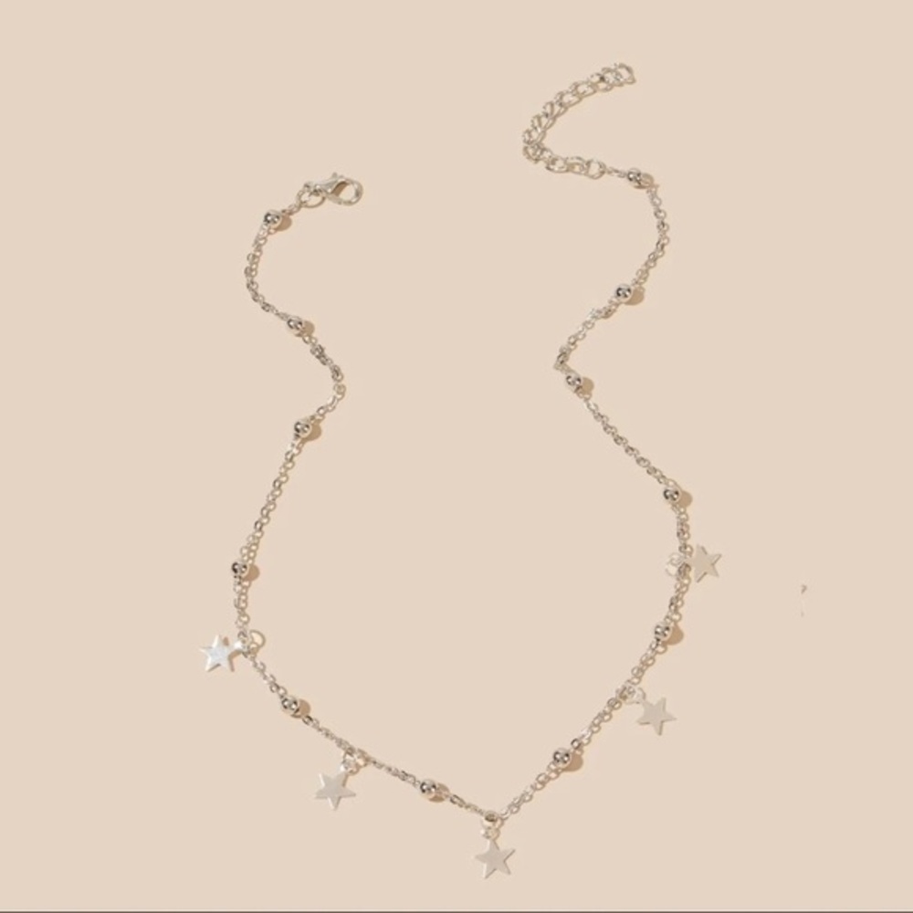 3/$30 🤍 Star Charm Necklace